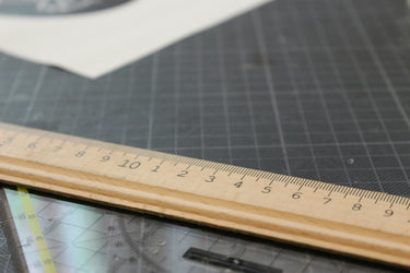 DIY your home decor with Darphe self-adhesive floor tiles and wall materials 
